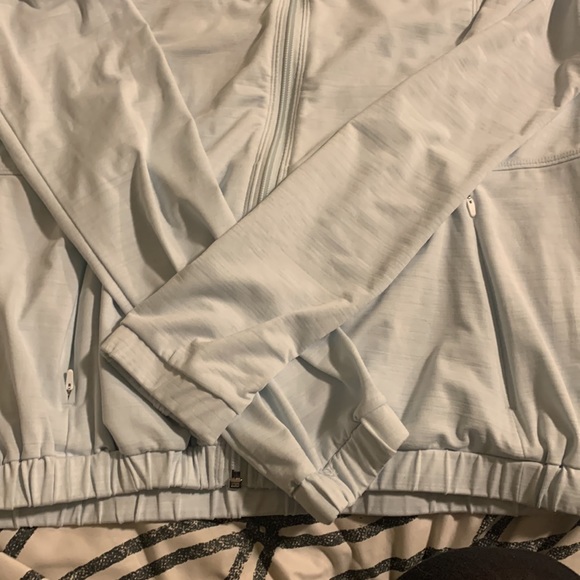 Athlete Light Jacket / Zipper Hoodie - Picture 3 of 5